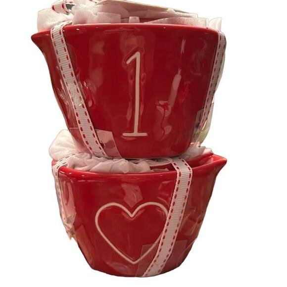 Rae Dunn RED Heart "1" Double Sided Valentine Measuring Cups NEW - Picture 2 of 7